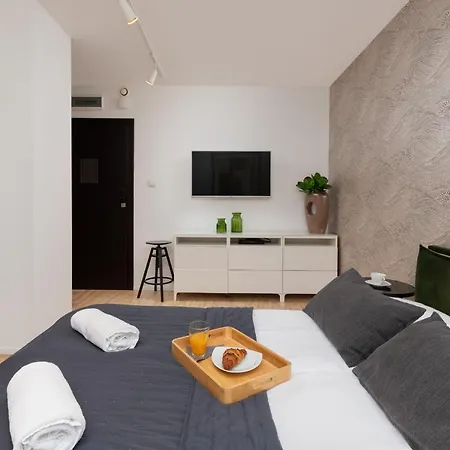 Stylish Studio In Modern Design - Tartaczna 2 By Rent Like Daire Gdansk