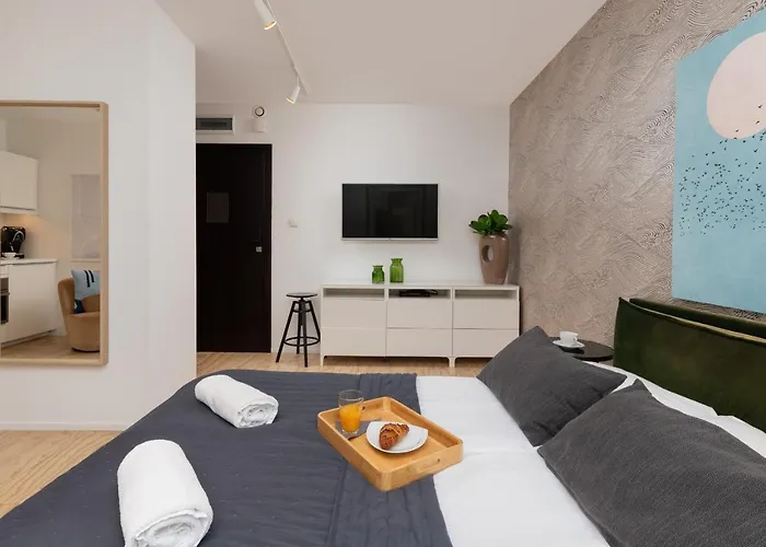 Stylish Studio In Modern Design - Tartaczna 2 By Rent Like דירה גדנסק
